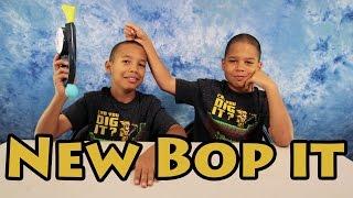 Playing the New Bop It | Toys Review Twin Challenge