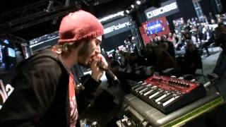 Shlomo wins Loop Station World Championship 2011[HD]