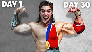 Bodybuilder Trains Like Powerlifter For 30 Days