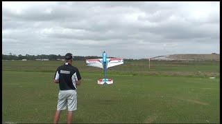 Michael Wargo: How to hover low with an RC plane instruction with crash!