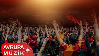 Galatasaray Korosu - İnandık Biz Sizlere (Cimbom Yüzümüzü Güldür) (Official Audio)