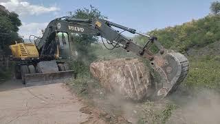 Even such a big stone has shifted #Volvo Excuvator EW160B #heavymachinery#Too powerful