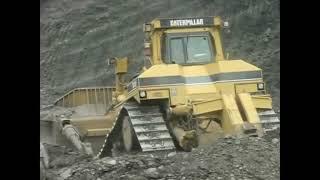 Caterpillar  D11R ,que tem uma força incrível ,