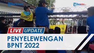 Gelar Aksi Protes Penyelewengan BPNT 2022, Aktivis PMII Bakar Ban di Depan Kantor Bupati Sampang