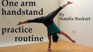 One arm handstand practice for every day - The Art of Handbalancing