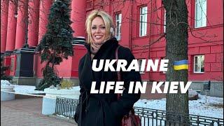 UKRAINE  LIFE IN KIEV! December 24, 2024. The Streets of Kiev, Ukraine. Street Scenes.