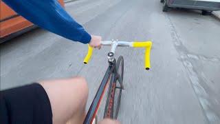 Brakeless fixed gear is not for everyone