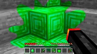 Minecraft but Everything I Touch Turns to Emerald