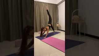 [SG] Vinyasa 1 - Jeanie on 2 May 2020 [Livestream on Instagram]