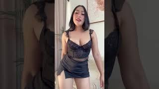 Random goyangan tiktok, asupan 18+, tante hot, pemersatu bangsa, selebgram hot, janda viral #shorts