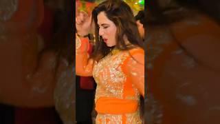 Qayamat Qayamat | Mehak Malik | Bollywood Dance Performance