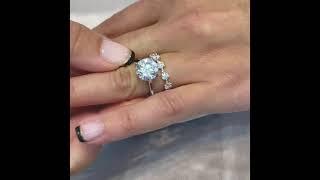 4 carat Round Diamond Solitaire Engagement Ring