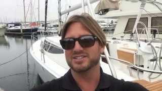 Marlow Hunter 33 Video Walkthrough By: Ian Van Tuyl at Cruising Yachts, Inc