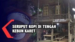 Seruput kopi di Tengah Kebun Karet