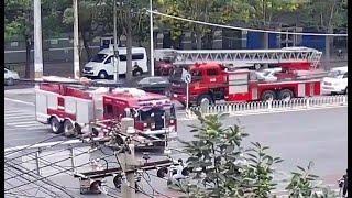 [Japanese siren] Beijing police car + 7x fire truck urgent responding to restaurant