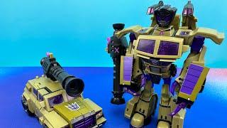 TRANSFORMERS RE-ANIMATED SWINDLE THURSDAY THROWBACK DELUXE CLASS COLLECTIBLE