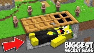 Why did I HIDE IN A BIGGEST SECRET BASE FROM THE VILLAGERS in Minecraft ? SUPER BIGGEST DOOR !