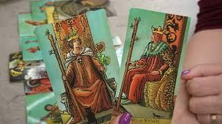 #TAURUS ️ WHO/WHAT IS COMING TOWARDS YOU? ️️AUGUST TAROT READING
