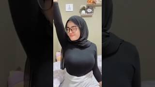 besar dan bulat kacamatanya... #cantik #viral #jilbab #gemoy