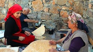 Traditional Turkish Yufka Breads for Winter Months | Turkish Village Breakfast
