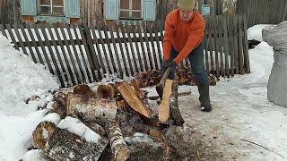 Как быстро расколоть большую чурку с сучками (берёзовый полметровый комель)