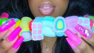 ASMR | Marshmallow & Candy Noms/Eating Sounds 