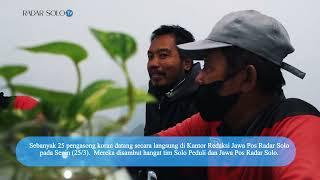 Solo Peduli Sinergi dengan Jawa Pos Radar Solo Serahkan Program Paket Keluarga Bahagia ke Pengasong