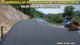 Jalan Batu Jomba Hari Ini Sudah Selesai Diaspal, Alhamdulillah Jalan Sudah Mulus