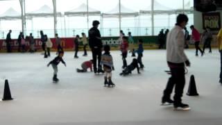 (3歲4個月) Ice Skating Lesson - Day 5