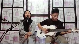 Aisyah Istri Rasulullah - Acoustic cover by: Uci zulaika