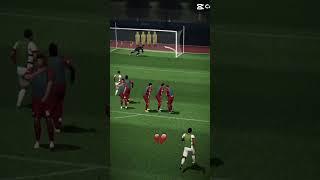 Roberto Carlos free kick in Soccer Super Star #robertocarlos #soccersuperstar #freekick