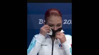 WINTER OLYMPICS, ALEXANDRA TRUSOVA,  TEARS AND ANGER AFTER THE SILVER MEDAL: "I HATE MY SPORT"