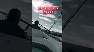 #youtubeshorts  #dayboating #boatlife #boating #boating #waves #wavescrashing