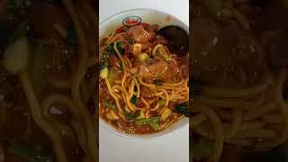 Mie ayam gerobak biru! Mie ayam ceker  #mie #mieayam #mieayambaso #mieayamviral