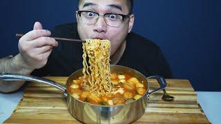 SPICY HOT RAMEN SOUP ASMR