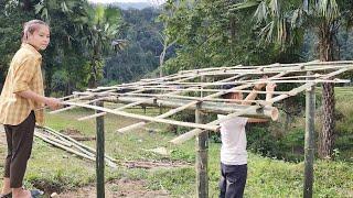 The pilot came to help the girl build a coop to raise chickens