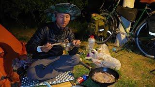 騎行內蒙古，花了98元買了3斤羊排晚上燉著吃，這味道真的太好了