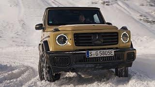 2025 Mercedes-Benz G580 Electric Driving in the Snow