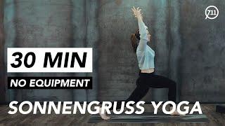 HOMEWORKOUT // 30 MIN // YOGA SONNENGRUSS // CLAUDI