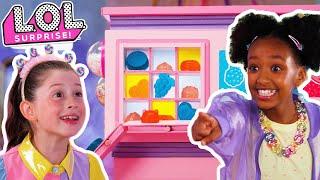 Candy Cafe  | What’s Inside?! Episode 3 | L.O.L. Surprise!