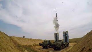 Боевые пуски зенитных управляемых ракет систем С-400 на полигоне Ашулук