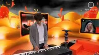 Alexander Rybak sings in russian