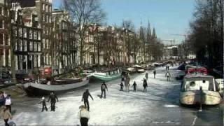 video: Ice skating Amsterdam canals, Holland 2012, Benjamin Francis Leftwich