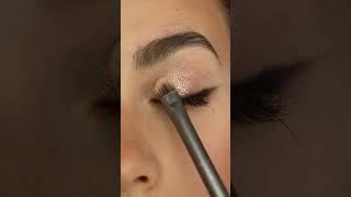 Eye-liner hack #makeuptutorial #eyeliner #eyelinertutorial #summermakeup #nabla #libertyx