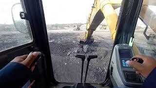 cara loading batu bara dengan excavator PC 800 ke HD 465