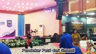 "Main Golok, Siapa Takut!"_Pendekar Putri dari Smanti