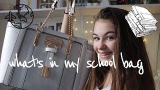 What’s In My School Bag 2020