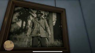 Arthur Sees Photos Of Himself In The Art Gallery - Red Dead Redemption 2