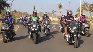 Parade pembalap ARRC di sirkuit Mandalika-Kek Mandalika