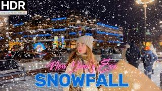  RUSSIAN SNOWFALL ️ Moscow nightlife in winter on Christmas and New Year's Eve ⁴ᴷ With Captions